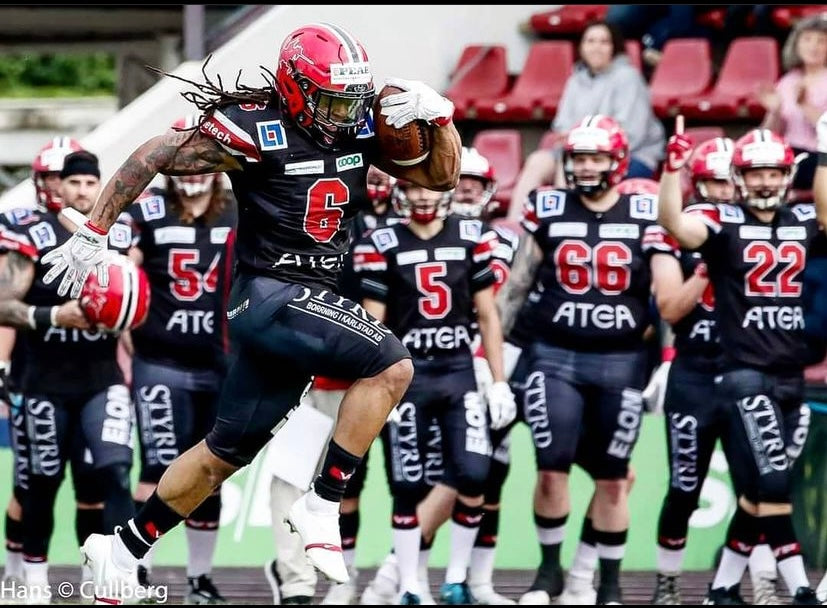 Darius Lewis- live from Sweden